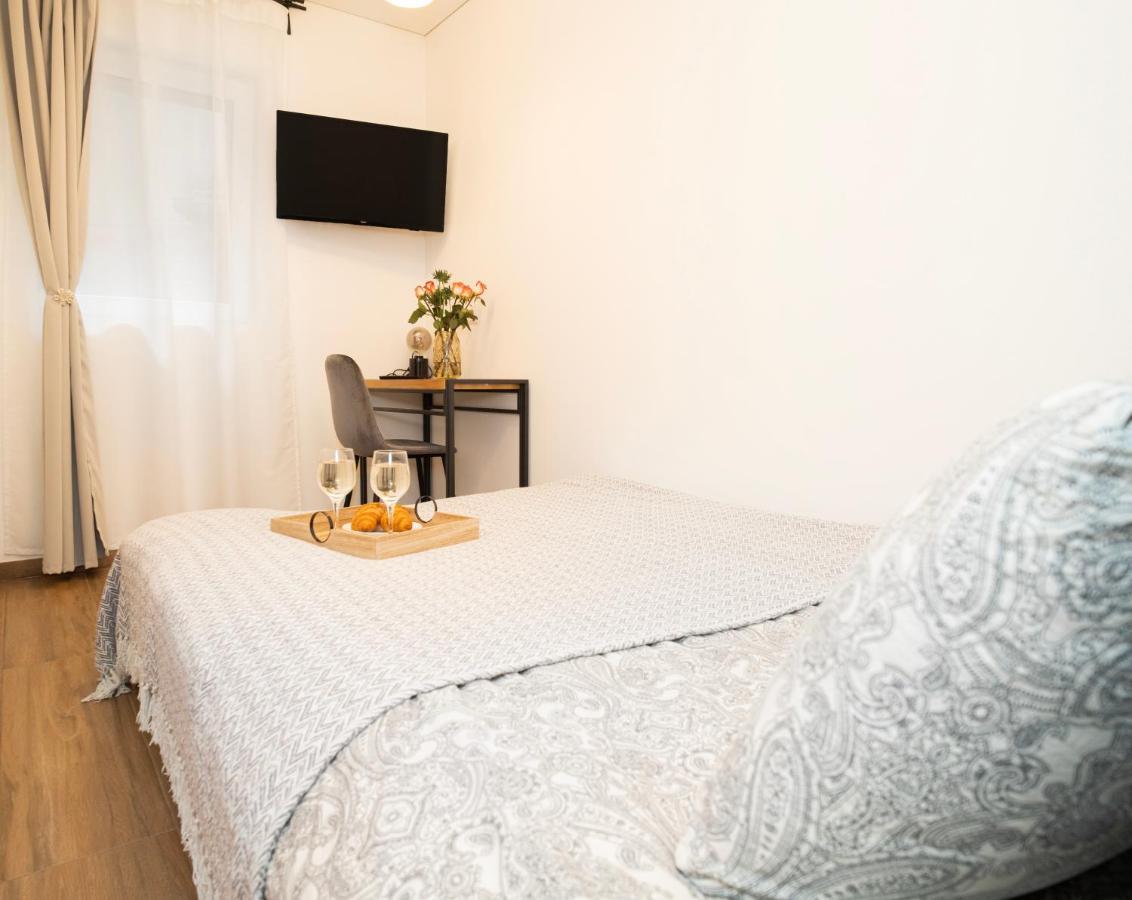 Downhill Apartment On The Groundfloor Kaunas Buitenkant foto